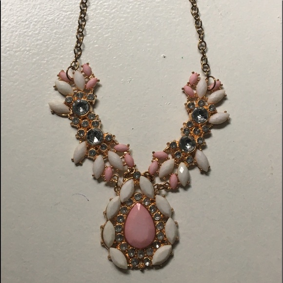 Shades of Pink Statement Necklace - Picture 3 of 3